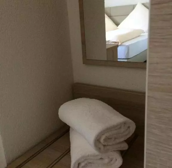 Aamiaismajoitus (B&B) Mezzero