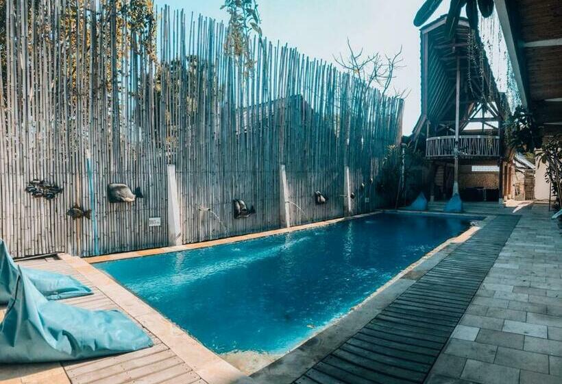 ホテル The 5 Brothers