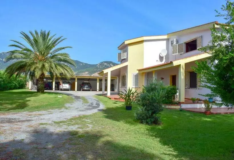 Majatalo Villa Sa Perdera
