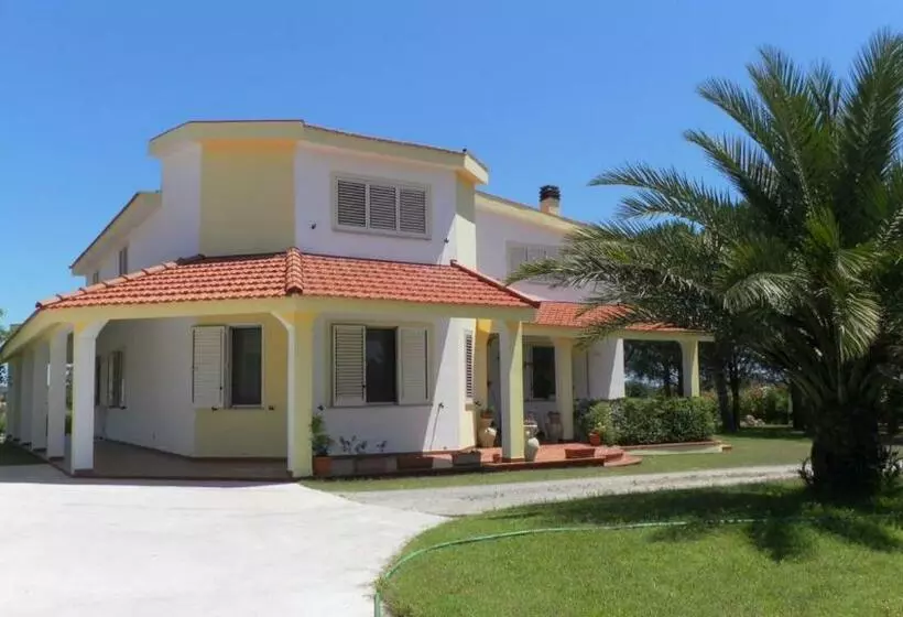 Majatalo Villa Sa Perdera