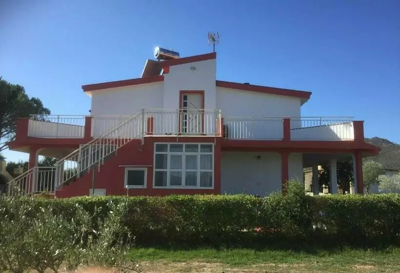 Majatalo Villa Sa Perdera
