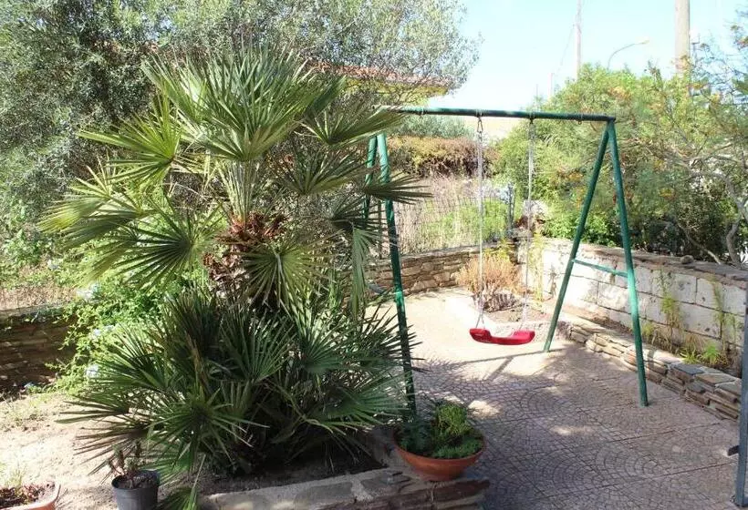 ベッドアンドブレックファースト La Mansarda