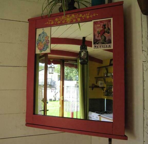 تختخواب و صبحانه Roulotte Coin De Nature