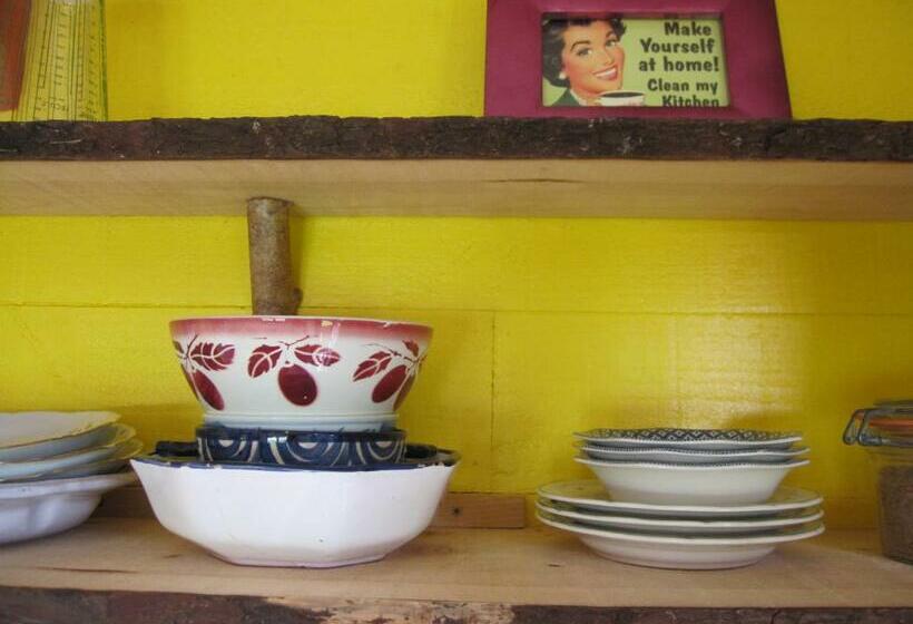 تختخواب و صبحانه Roulotte Coin De Nature