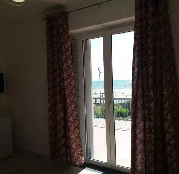 Aamiaismajoitus (B&B) Villa Lucia