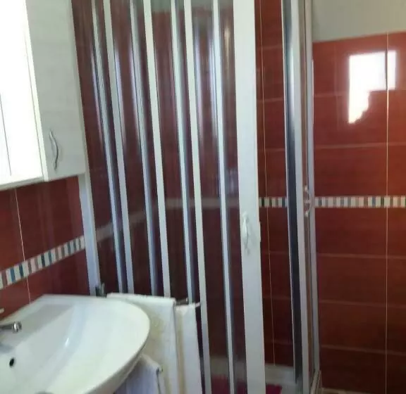 Aamiaismajoitus (B&B) Villa Lucia