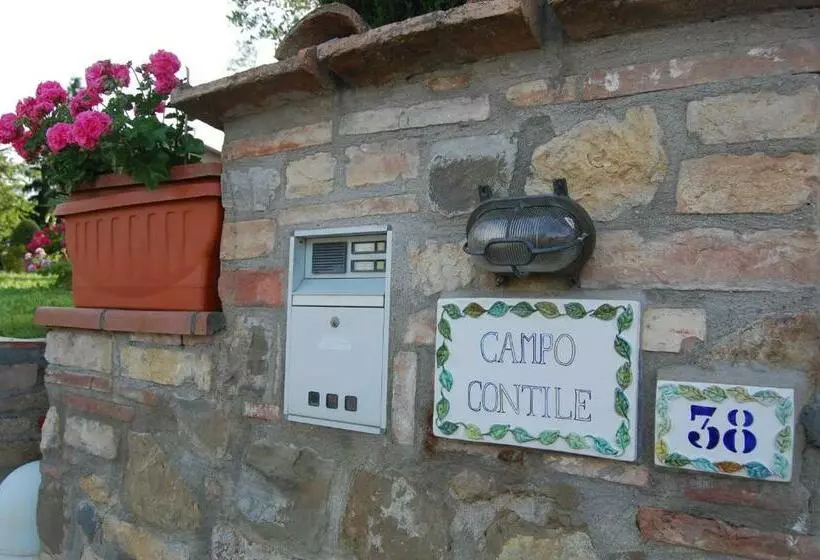 ホテル Agriturismo Campo Contile