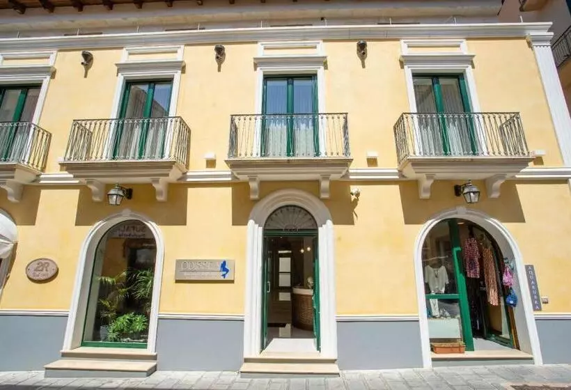 Hotelli Odissea Residence E Rooms