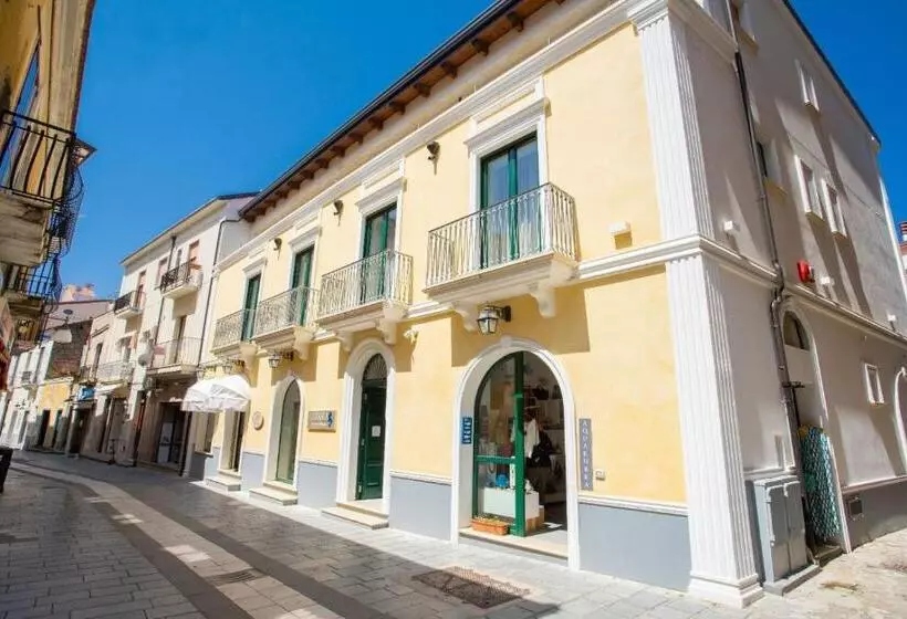 Hotelli Odissea Residence E Rooms