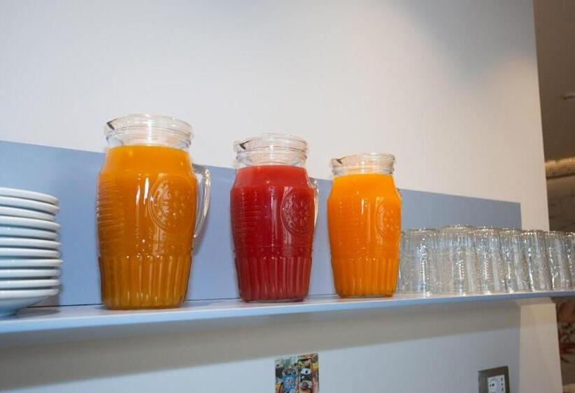 ホテル Odissea Residence E Rooms