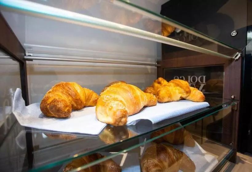 Hotelli Odissea Residence E Rooms