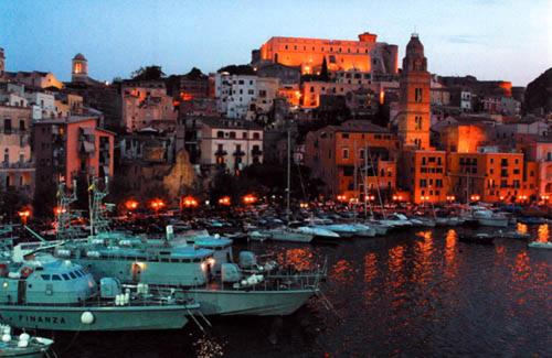 پانسیون Galù Guest House Gaeta