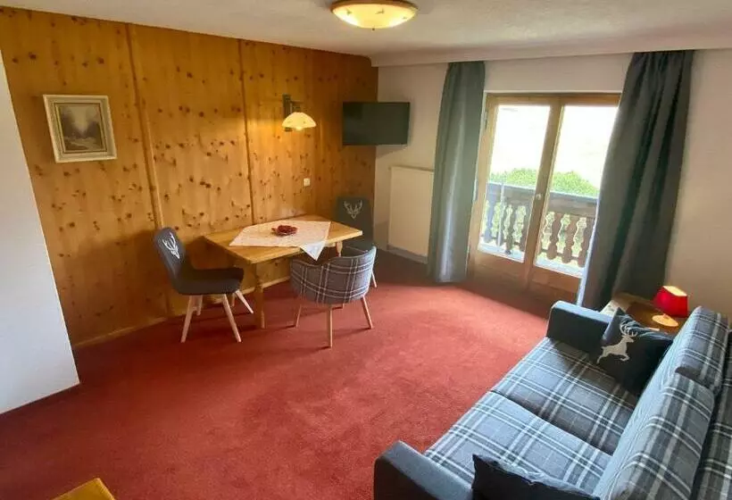 Majatalo Gästehaus Alpina