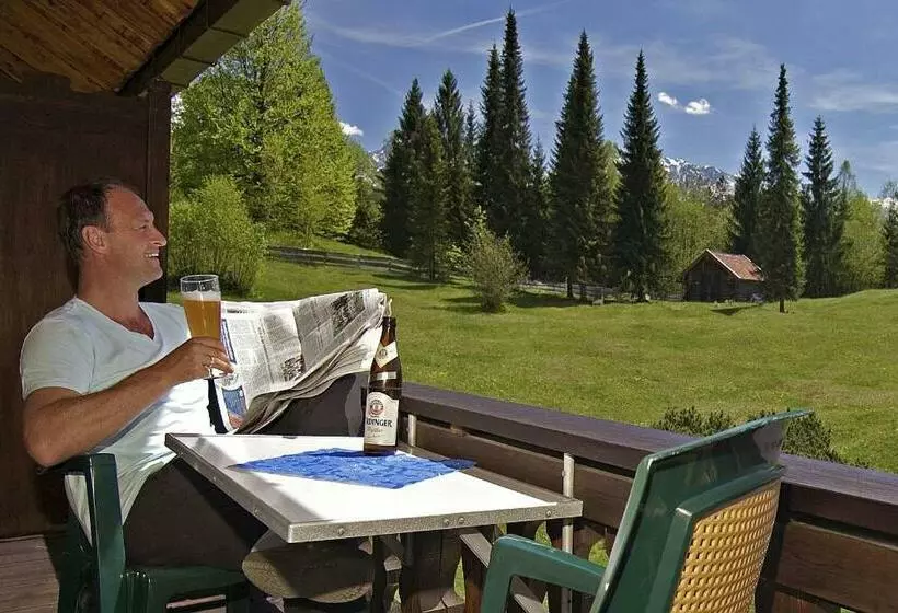 Majatalo Gästehaus Alpina