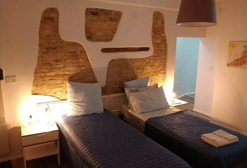 ペンション Isi Guesthouse