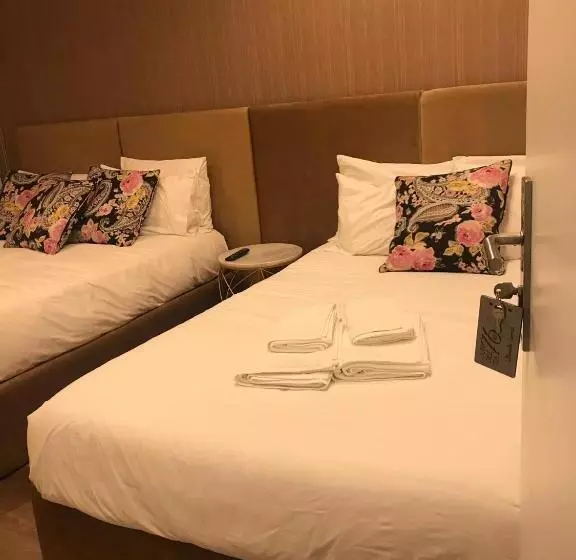 ペンション Junqueira76 Guesthouse