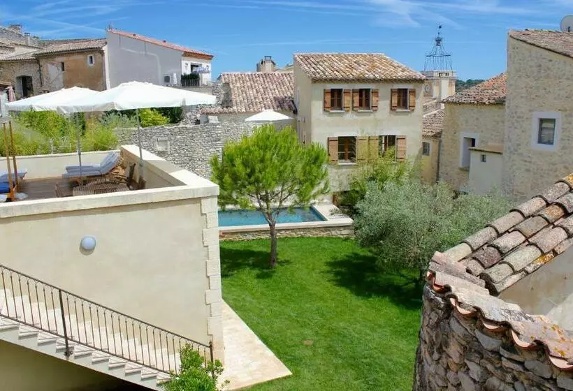 Majatalo Le Village
