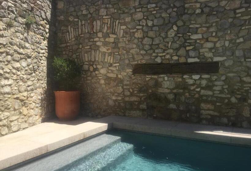 膳宿费 Le Village