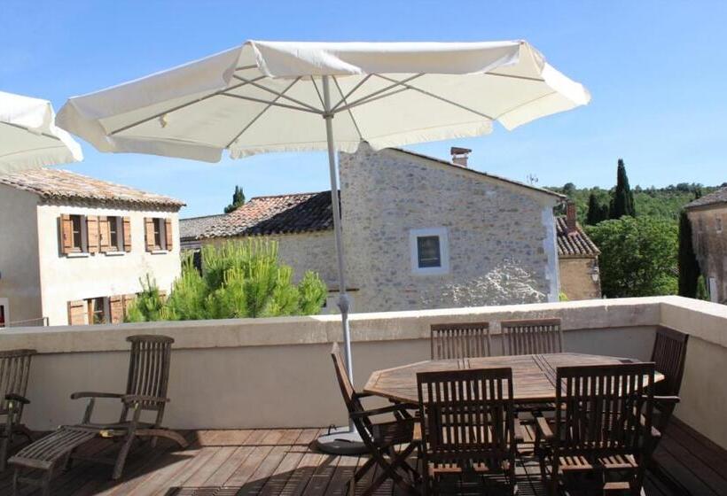 膳宿费 Le Village