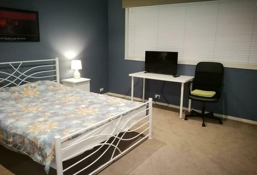 פנסיון Lucky House