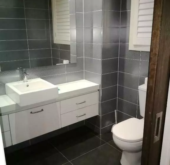 Majatalo Lucky House