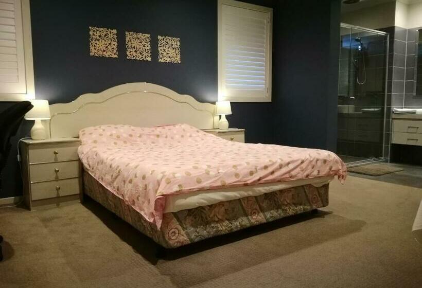 פנסיון Lucky House