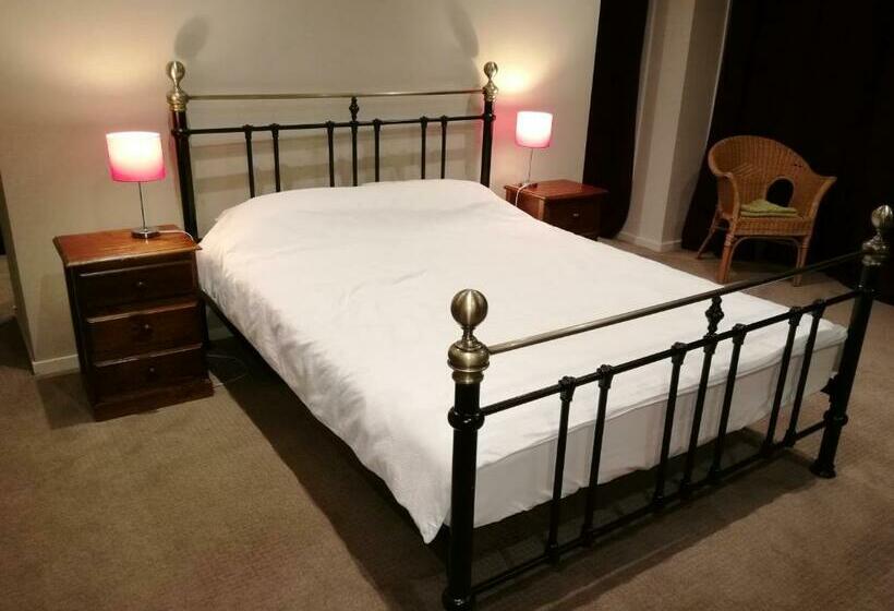 פנסיון Lucky House