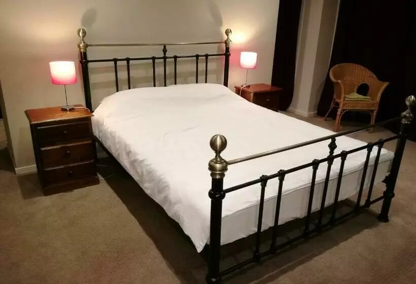 Majatalo Lucky House