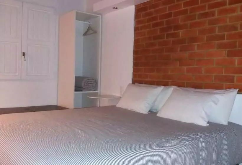 پانسیون Travelers By Rio Natural