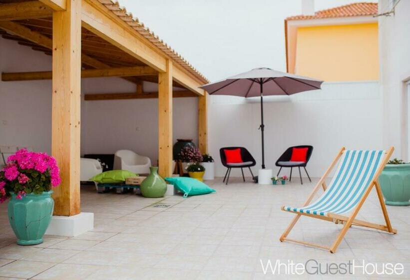 Пансион White Guest House