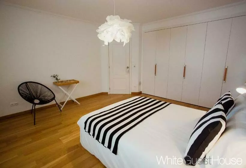 Majatalo White Guest House