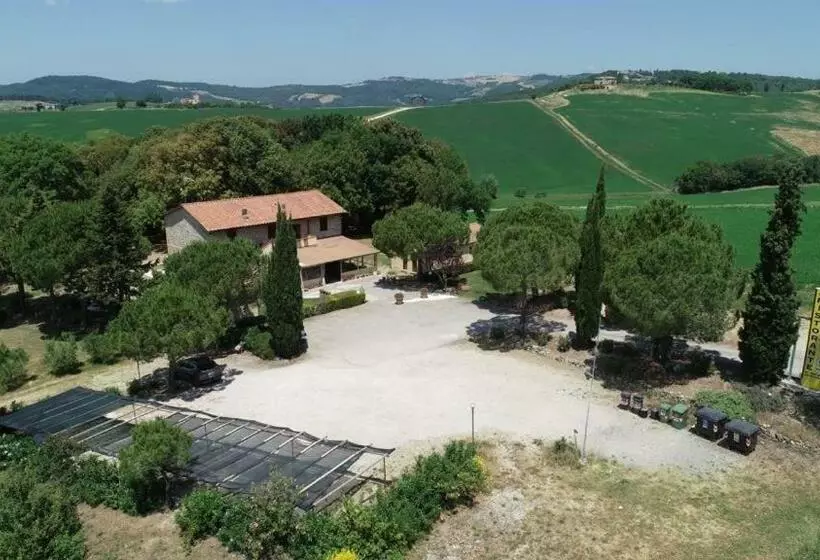 Retkeilymaja Locanda Il Boschetto