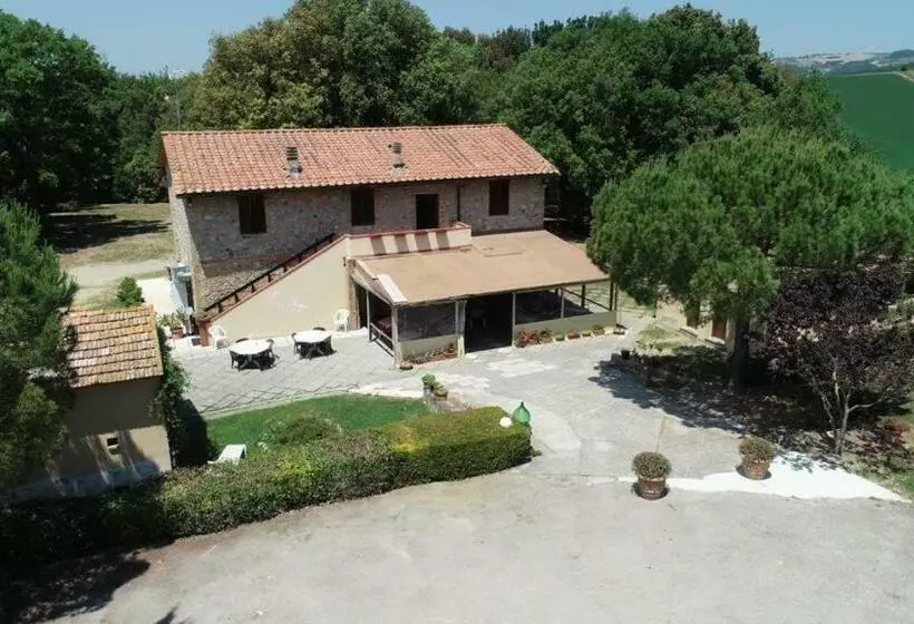 Retkeilymaja Locanda Il Boschetto