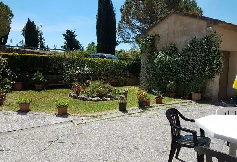 Retkeilymaja Locanda Il Boschetto