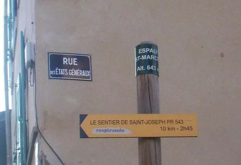 ベッドアンドブレックファースト L Espaviot Aux Portes Du Puy En Velay