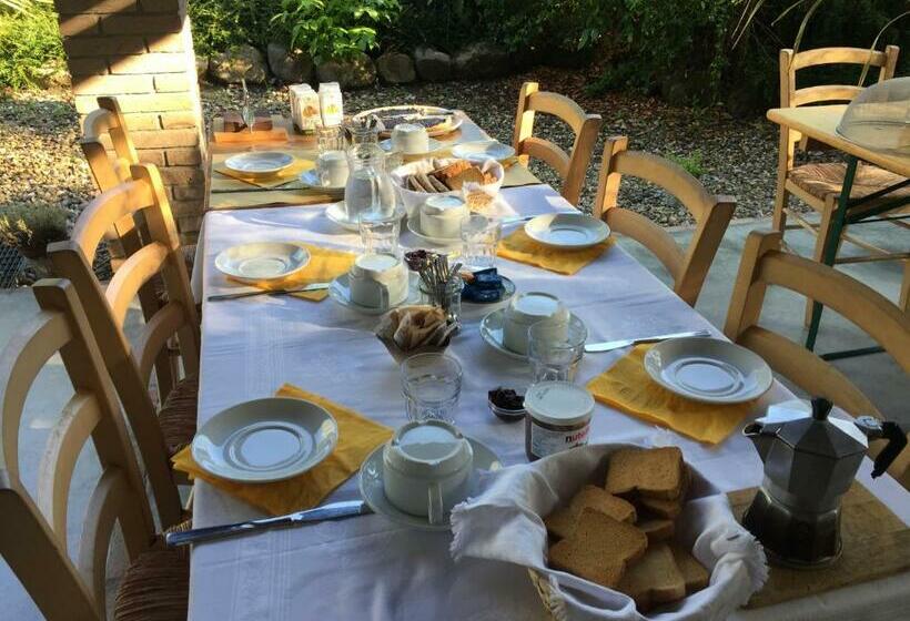 בית מלון כפרי Agriturismo Spizzirò