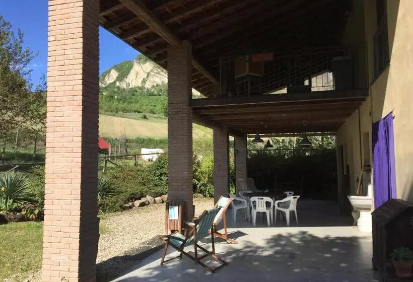 ホテル Agriturismo Spizzirò