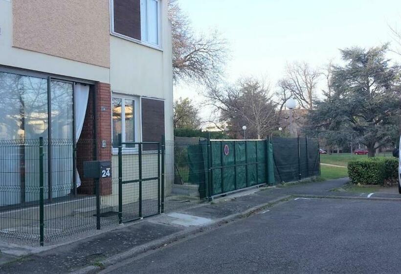 פנסיון Chambre 1 Personne Et Studio 1 Personne Avec Entrée Libre Et Salle De Bain Privée