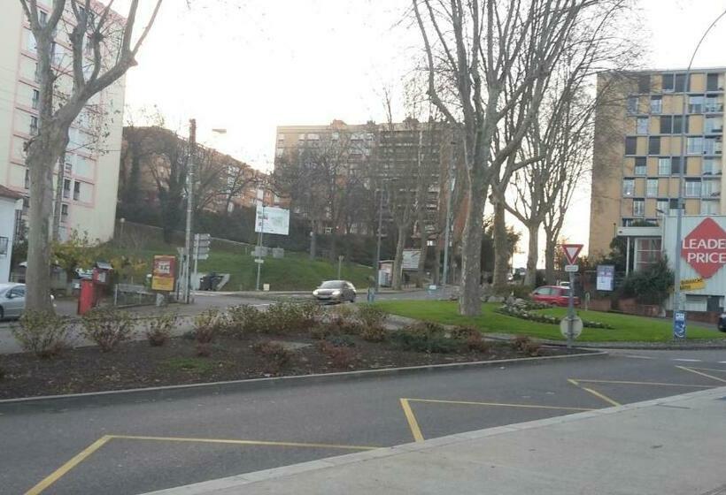 פנסיון Chambre 1 Personne Et Studio 1 Personne Avec Entrée Libre Et Salle De Bain Privée