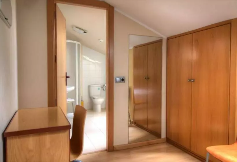 Majatalo Hostal Restaurante Taracena