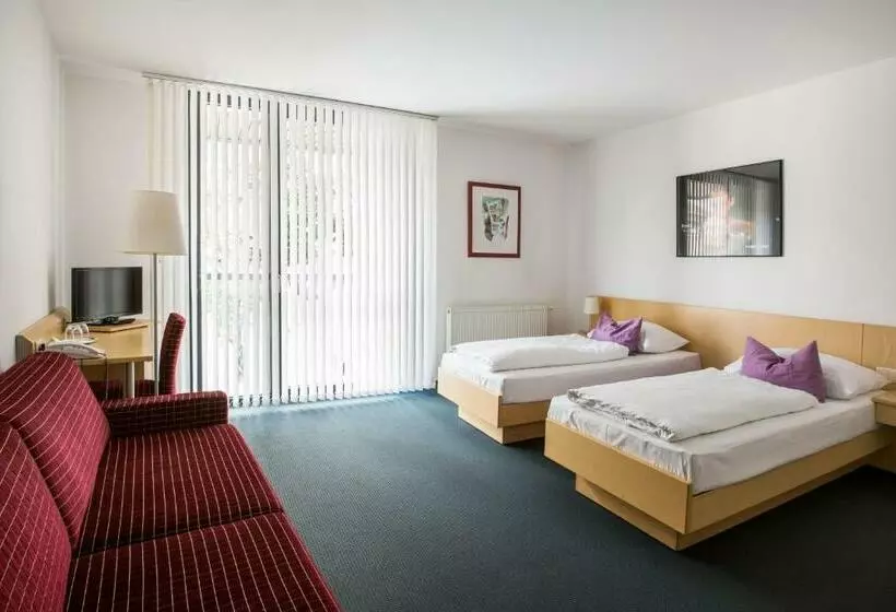 Majatalo Kaplan Am Kurpark