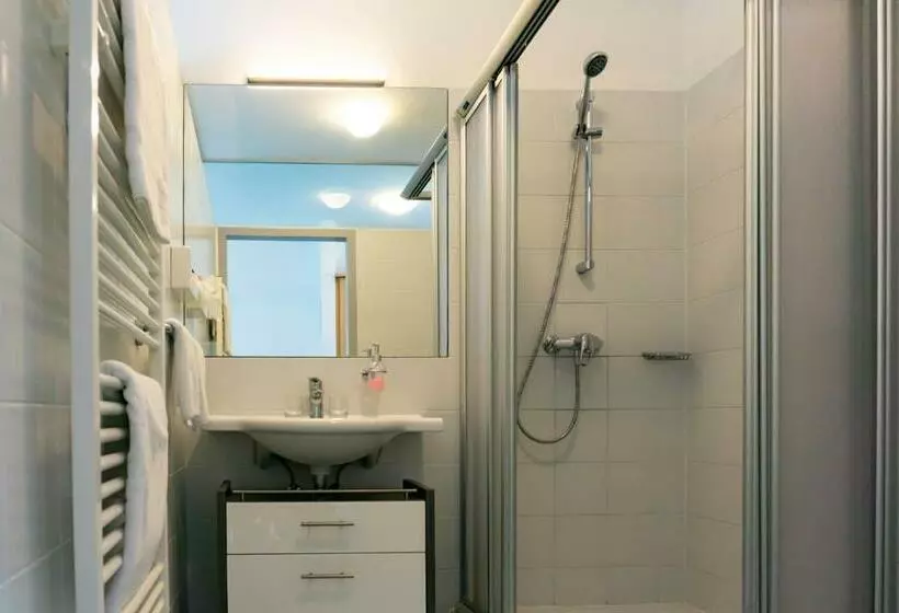 Majatalo Kaplan Am Kurpark