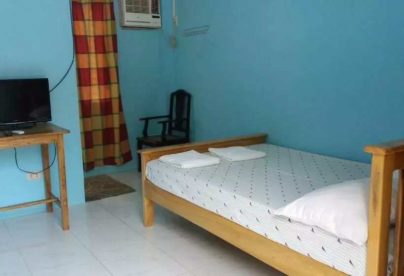 ペンション R & R  Guesthouse