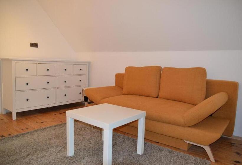 펜션 Seerestaurant & Suiten Hayat