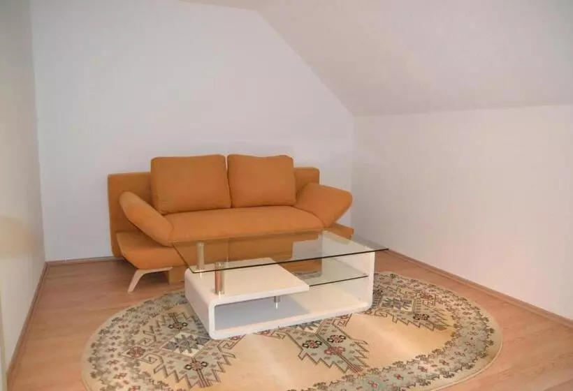 Majatalo Seerestaurant & Suiten Hayat