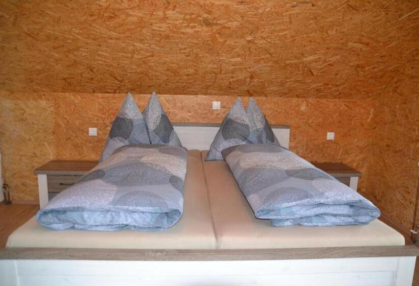 펜션 Seerestaurant & Suiten Hayat