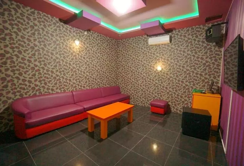 The Cabin Tanjung Hotel Wonosobo