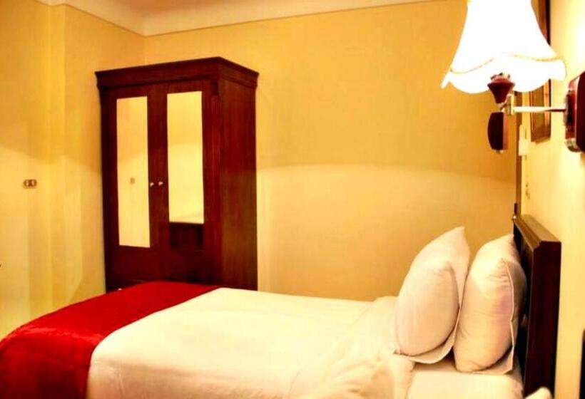 هتل Alexandria Mediterranean Suites