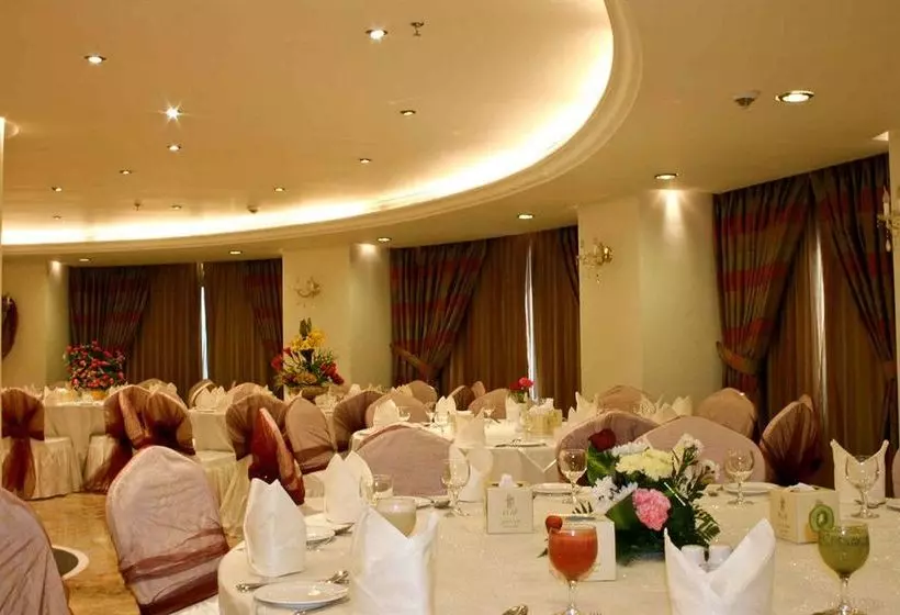 ホテル Elaf Al Salam