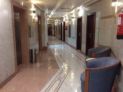 ホテル Elaf Al Salam